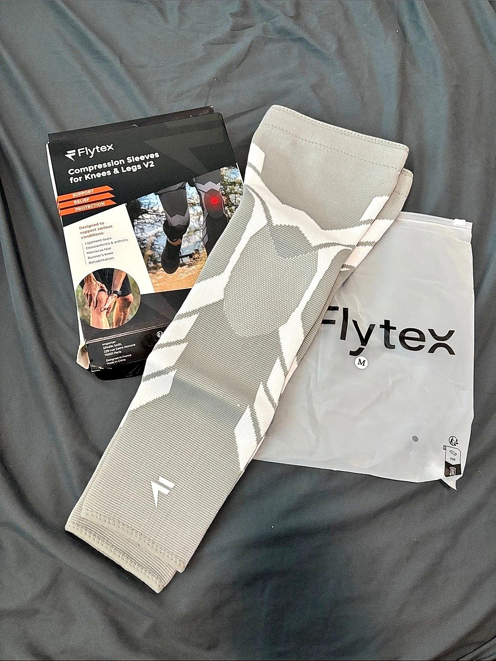 Flytex Compression Sleeves for Knees & Legs V2 Gray & White Medium